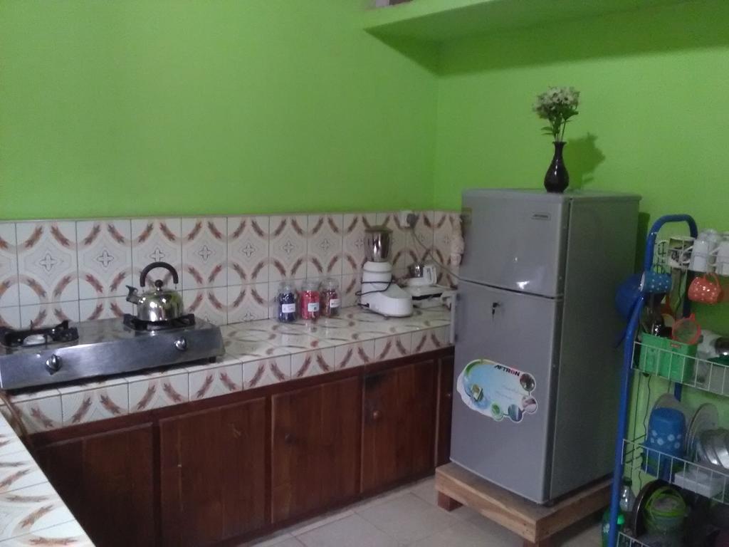 Gem Villa Уелигама Екстериор снимка