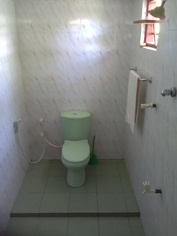 Gem Villa Уелигама Екстериор снимка