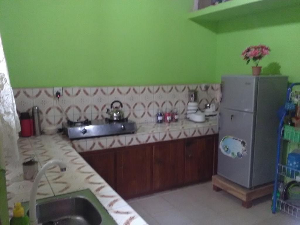Gem Villa Уелигама Екстериор снимка