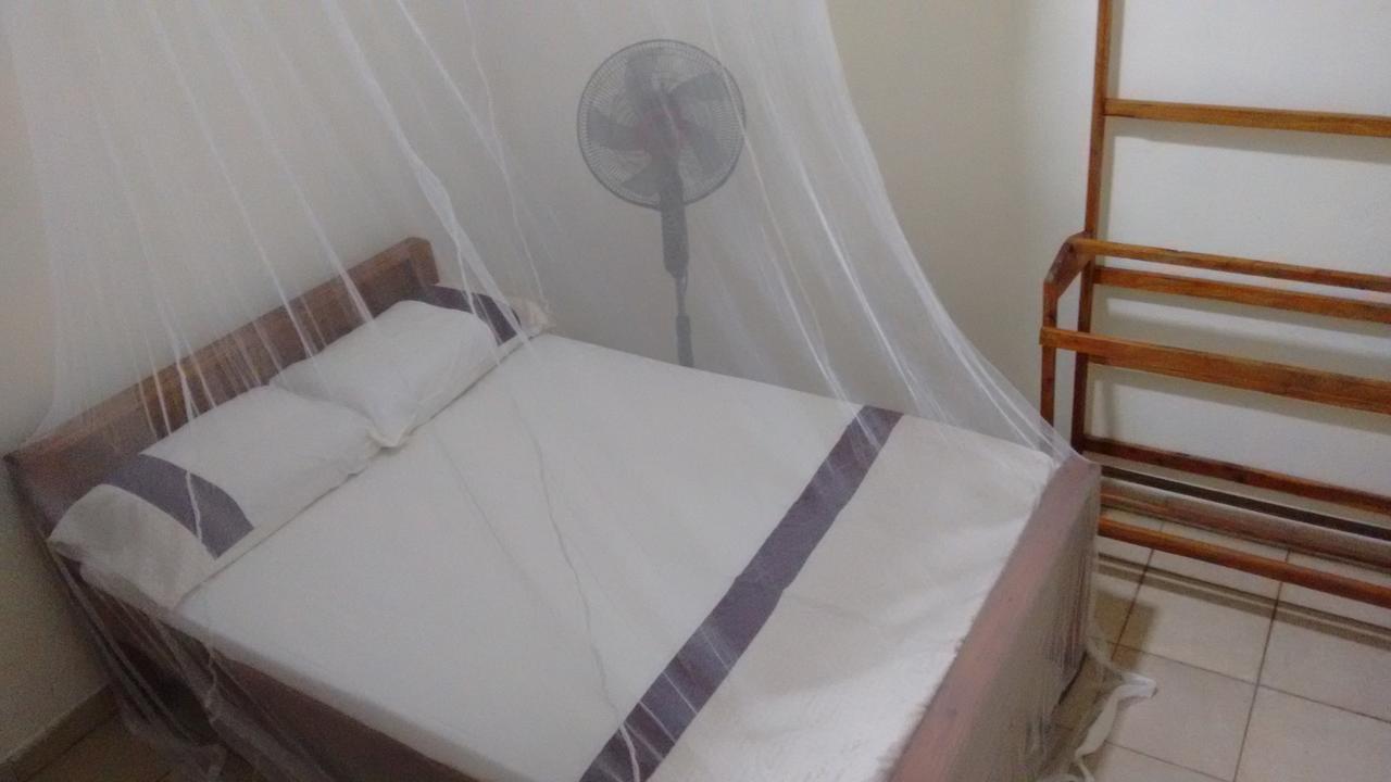 Gem Villa Уелигама Екстериор снимка